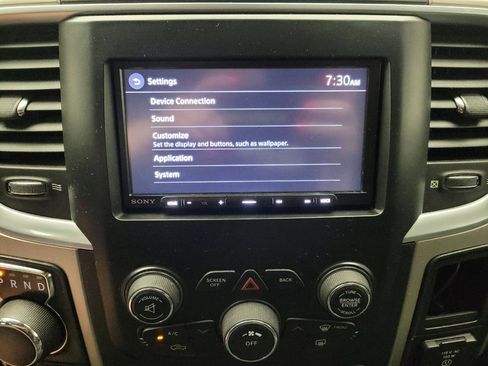 Used 2018 RAM 1500 Big Horn AWD/4WD image 25