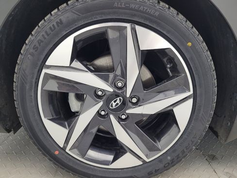 Used 2023 Hyundai Elantra SEL w/ Convenience Package image 31