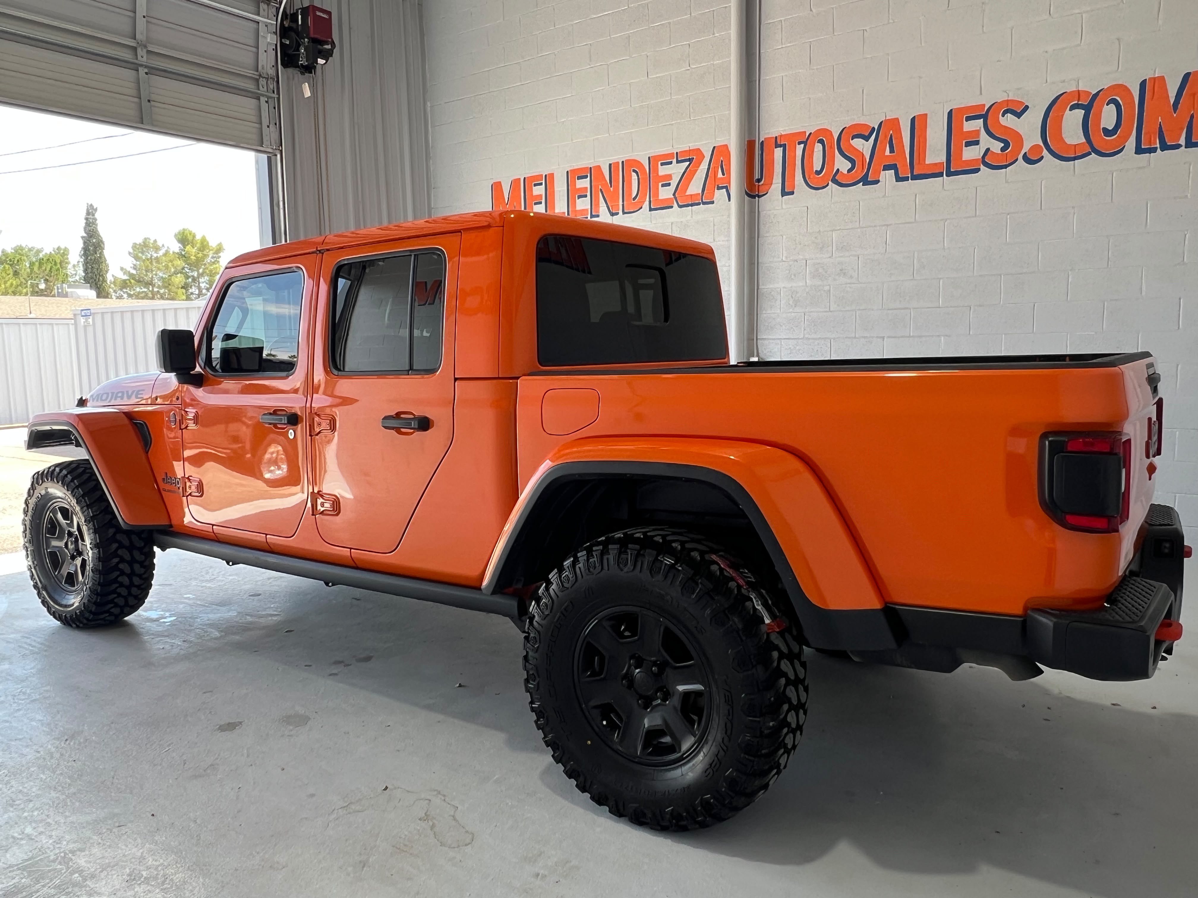 Used 2020 Jeep Gladiator Mojave AWD/4WD image 3