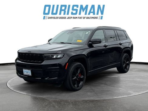 Used 2023 Jeep Grand Cherokee L Laredo AWD/4WD image 2