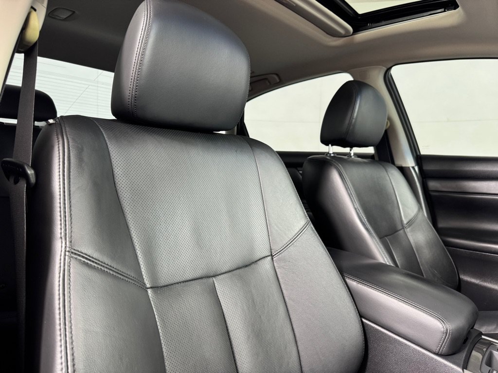 Used 2014 Nissan Altima 2.5 SL w/ Technology Package FWD image 24