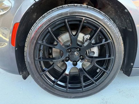 Used 2018 Dodge Charger R/T image 11