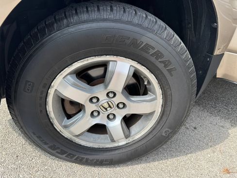 Used 2006 Honda Pilot EX-L image 29
