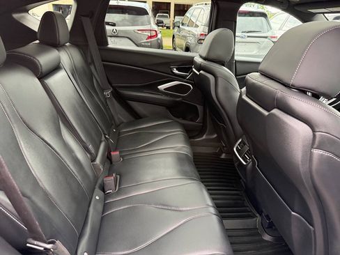 Used 2025 Acura RDX SH-AWD image 23
