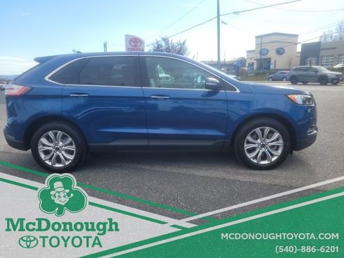 Used 2023 Ford Edge Titanium image 5