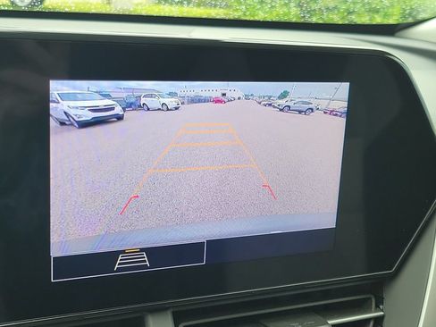 Used 2024 Chevrolet Trax LS FWD image 23