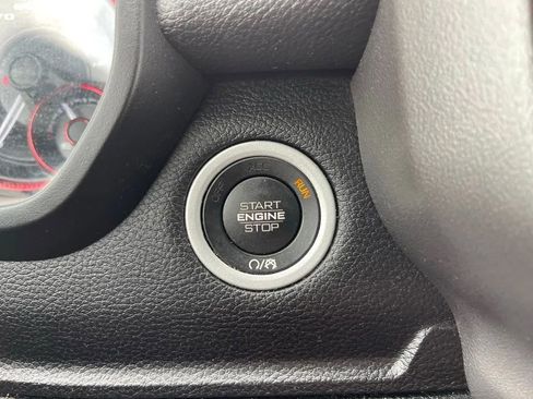 Used 2019 RAM 1500 Rebel AWD/4WD image 29