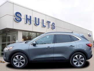 Certified 2025 Ford Escape Platinum video 2