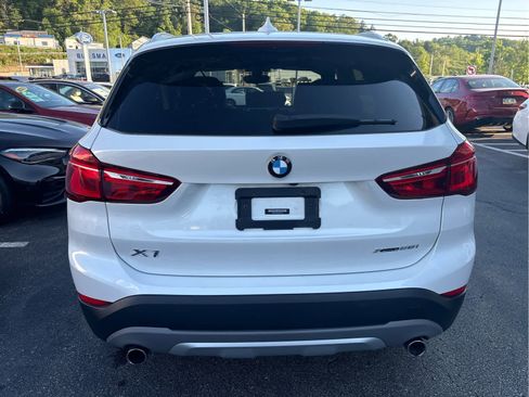 Used 2018 BMW X1 xDrive28i w/ Convenience Package AWD/4WD image 7
