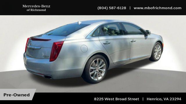 Used 2013 Cadillac XTS Luxury FWD image 2