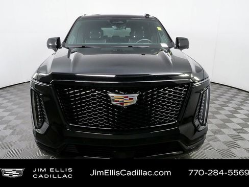 Certified 2025 Cadillac Escalade Sport Platinum image 40