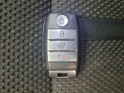 Used 2019 Kia Optima S w/ S Panoramic Sunroof Package FWD image 32