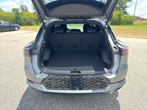New 2025 Chevrolet Equinox EV RS image 13