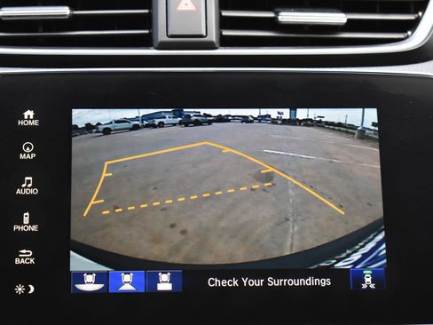 Used 2020 Honda CR-V Touring image 11