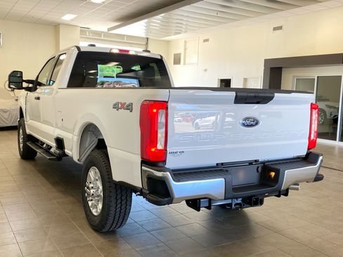 New 2026 Ford F350 XLT w/ Snow Plow/Camper Package AWD/4WD image 12