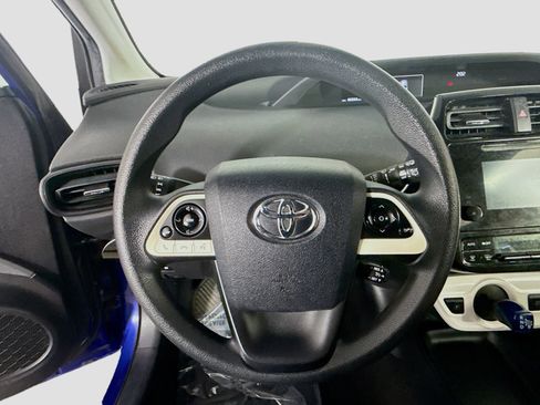Used 2016 Toyota Prius Two image 13