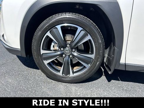 Used 2021 Lexus UX 250h image 9