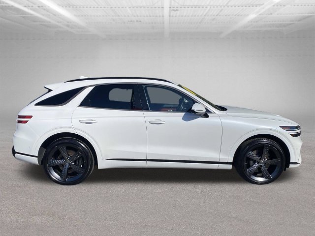 Used 2023 Genesis GV70 2.5T w/ Sport Prestige Package AWD/4WD image 5