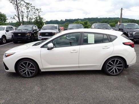 Used 2024 Subaru Impreza 2.0i Sport AWD/4WD image 2