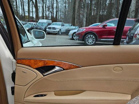 Used 2008 Mercedes-Benz E 350 Sedan image 31