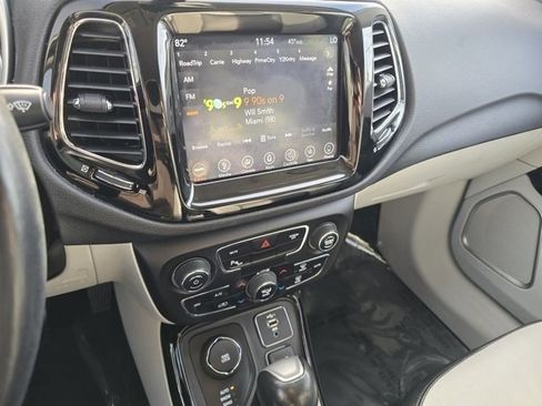 Used 2019 Jeep Compass Limited w/ Safety & Security Group image 36