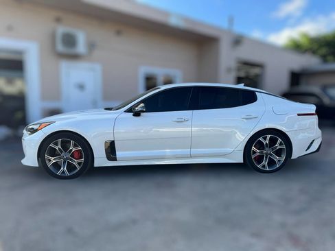 Used 2020 Kia Stinger GT image 4