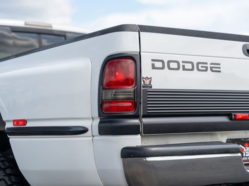 Used 1999 Dodge Ram 3500 Truck 4x4 Quad Cab image 15