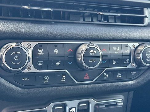 New 2025 Jeep Wrangler Unlimited Sport image 17