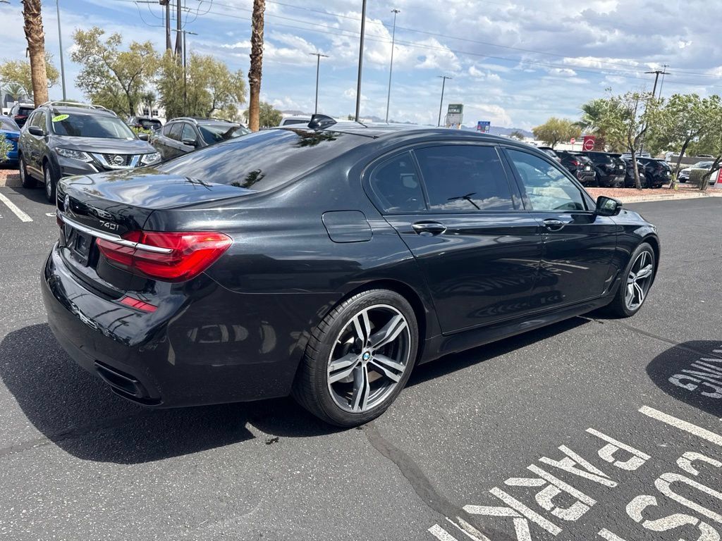 Used 2016 BMW 740i RWD image 6