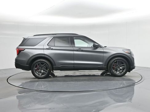 New 2026 Ford Explorer ST AWD/4WD image 28