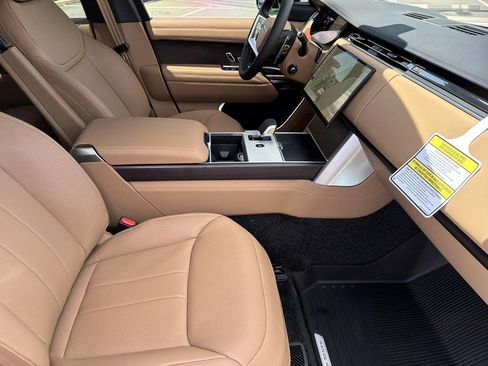New 2026 Land Rover Range Rover SE AWD/4WD image 10