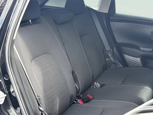 Certified 2025 Honda HR-V LX image 36