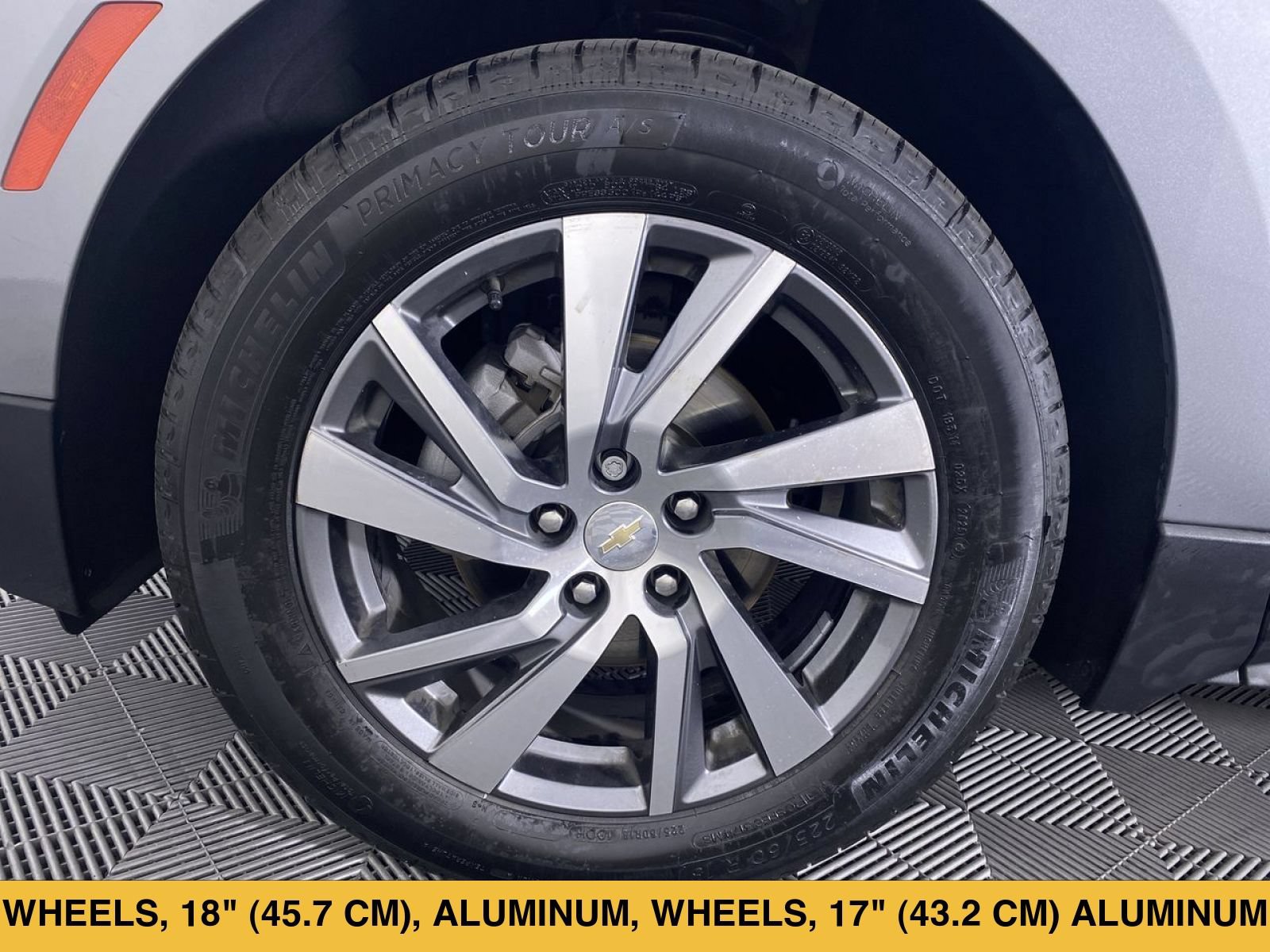 Certified 2024 Chevrolet Equinox LT FWD image 14