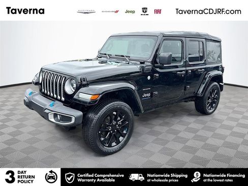 Used 2023 Jeep Wrangler Unlimited Sahara AWD/4WD image 1