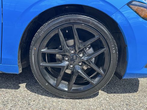Used 2022 Honda Civic Sport Touring image 10