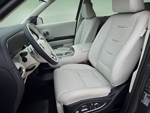 New 2026 Hyundai Palisade Calligraphy image 13