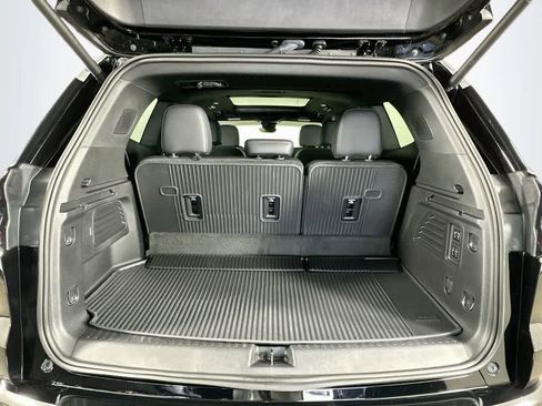 Used 2026 GMC Acadia Denali w/ Super Cruise Package FWD image 20