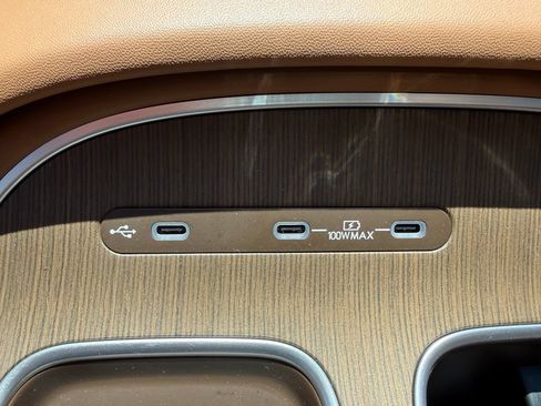 Certified 2026 Hyundai Palisade Calligraphy AWD/4WD image 30