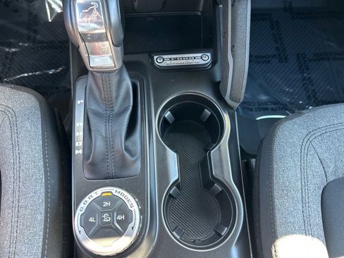 Used 2022 Ford Bronco Big Bend image 29