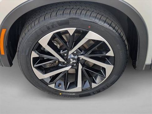 Used 2022 Mitsubishi Outlander SE FWD image 21