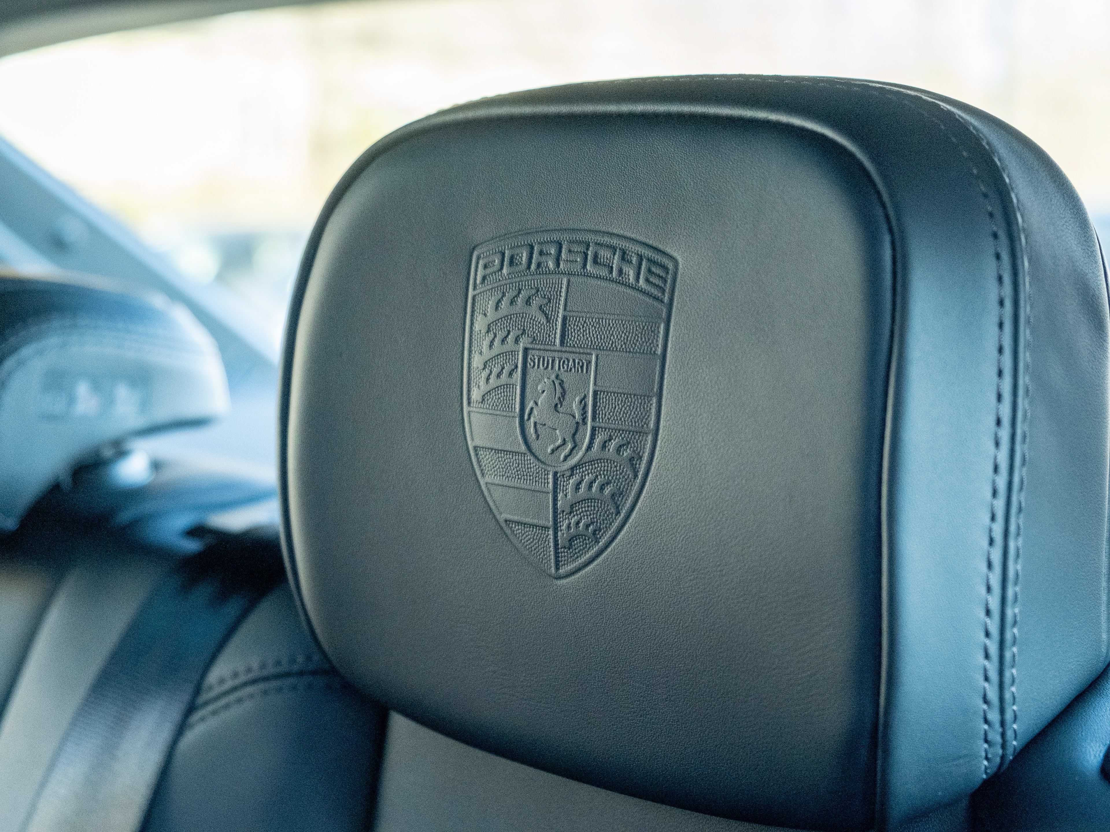 Certified 2026 Porsche Macan AWD/4WD image 42