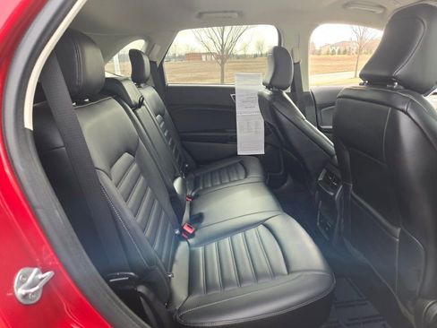 Used 2022 Ford Edge SEL w/ Convenience Package AWD/4WD image 10
