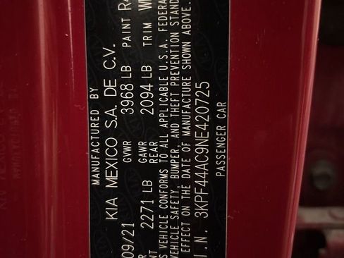 Used 2022 Kia Forte GT image 12