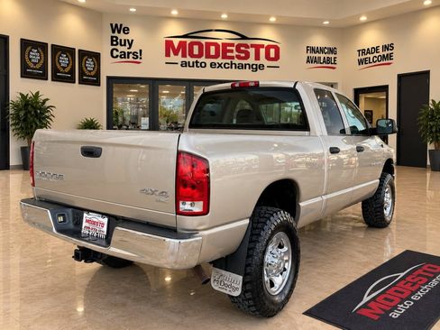 Used 2003 Dodge Ram 2500 Truck SLT AWD/4WD image 3