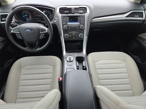 Used 2019 Ford Fusion S FWD image 23