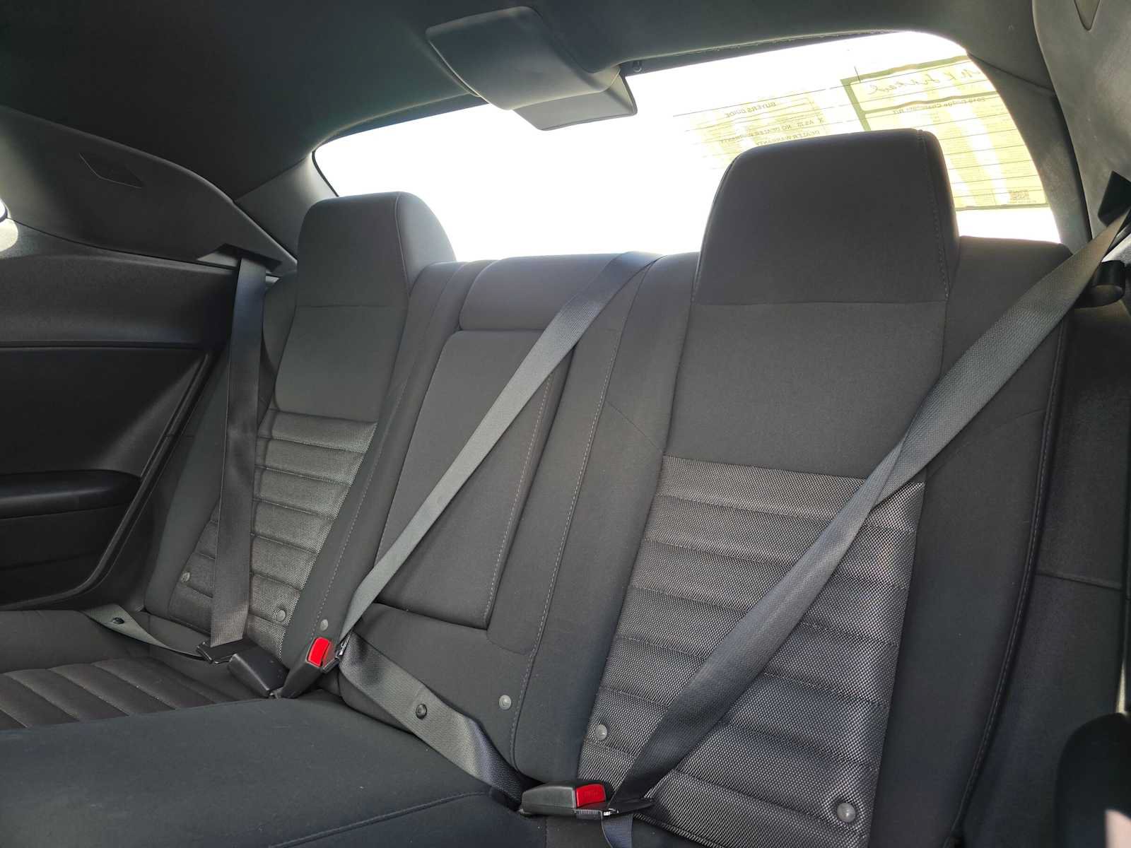 Used 2010 Dodge Challenger R/T RWD image 18