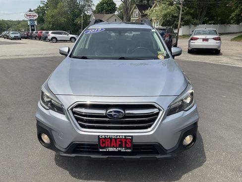 Used 2019 Subaru Outback 2.5i Limited AWD/4WD image 8