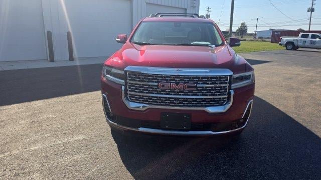 Used 2023 GMC Acadia Denali AWD/4WD image 2