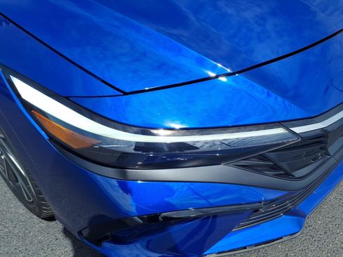 Certified 2024 Hyundai Elantra SEL w/ Convenience Package FWD image 12