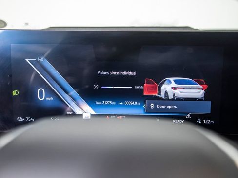 Used 2023 BMW i4 eDrive35 w/ Premium Package RWD image 26